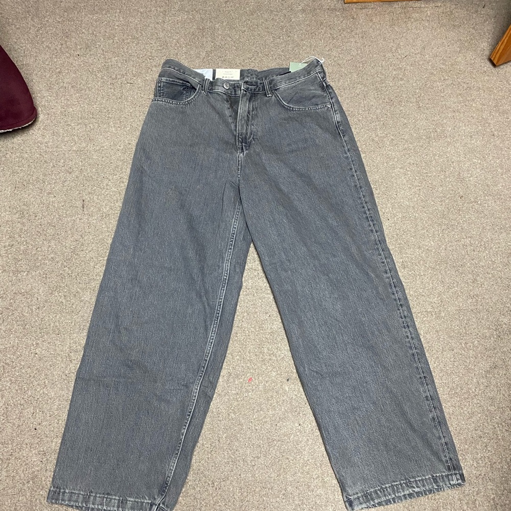 Men’s H&M baggy loose jeans size 32/30